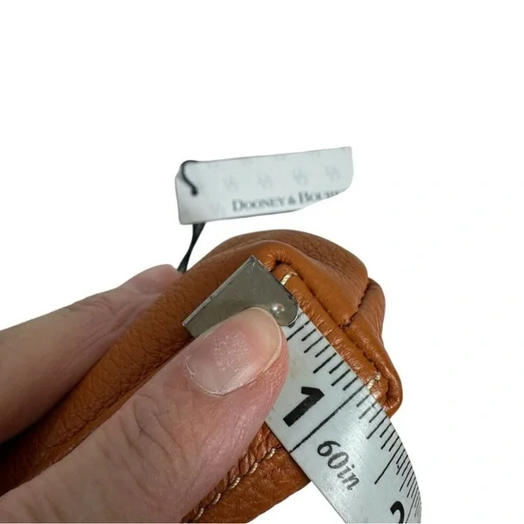 Dooney Bourke Kiss Lock Camel Brown Leather Coin Purse - Picture 7 of 7